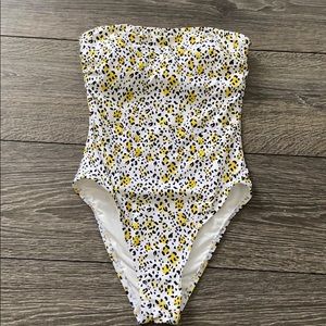 Beautiful One piece bathing suit